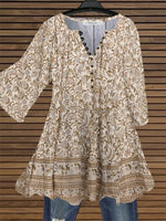 Graphic Buttons V-neck 3/4 Sleeve Tops