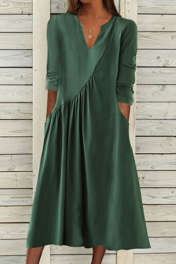 Solid Color V-neck Ruched Long Sleeves Midi Dress