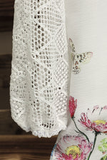 Daily White Floral V-neck 3/4 Length Sleeves Shirt