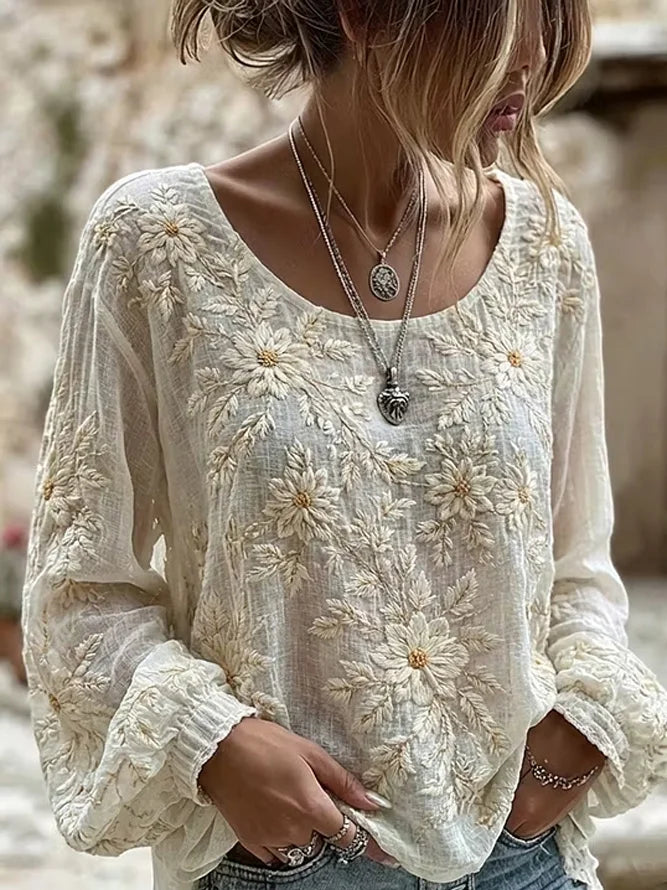 White Daisy Embroidered Crew Neck Loose Blouse